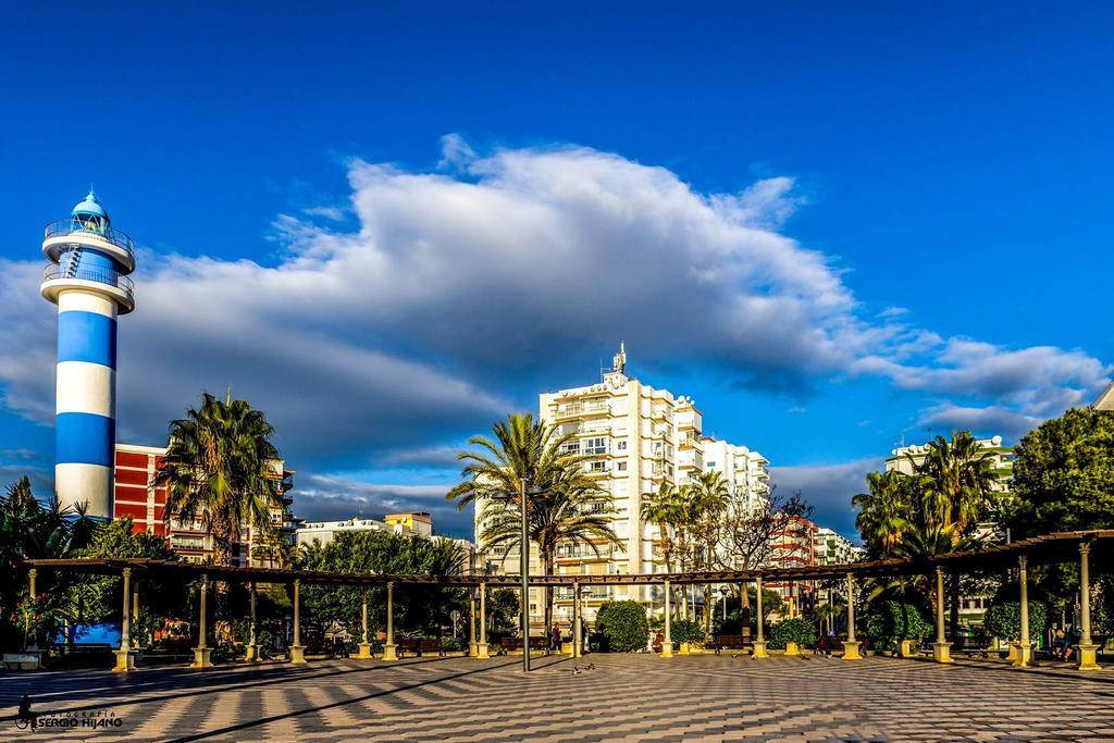 Apartamentos Turisticos Las Yucas Torre Del Mar Habitación foto
