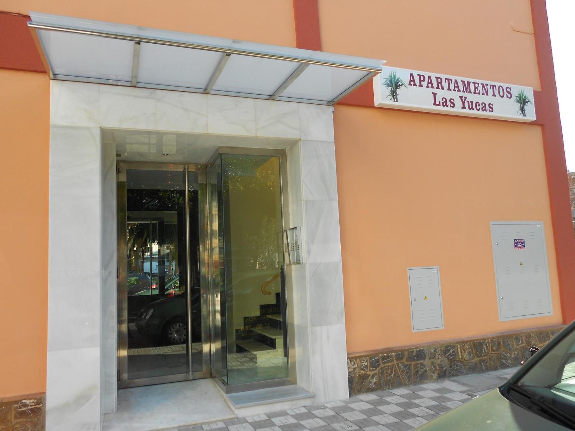 Apartamentos Turisticos Las Yucas Torre Del Mar Exterior foto