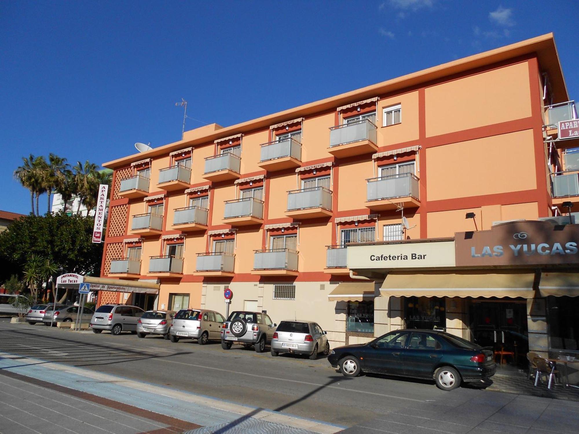 Apartamentos Turisticos Las Yucas Torre Del Mar Exterior foto